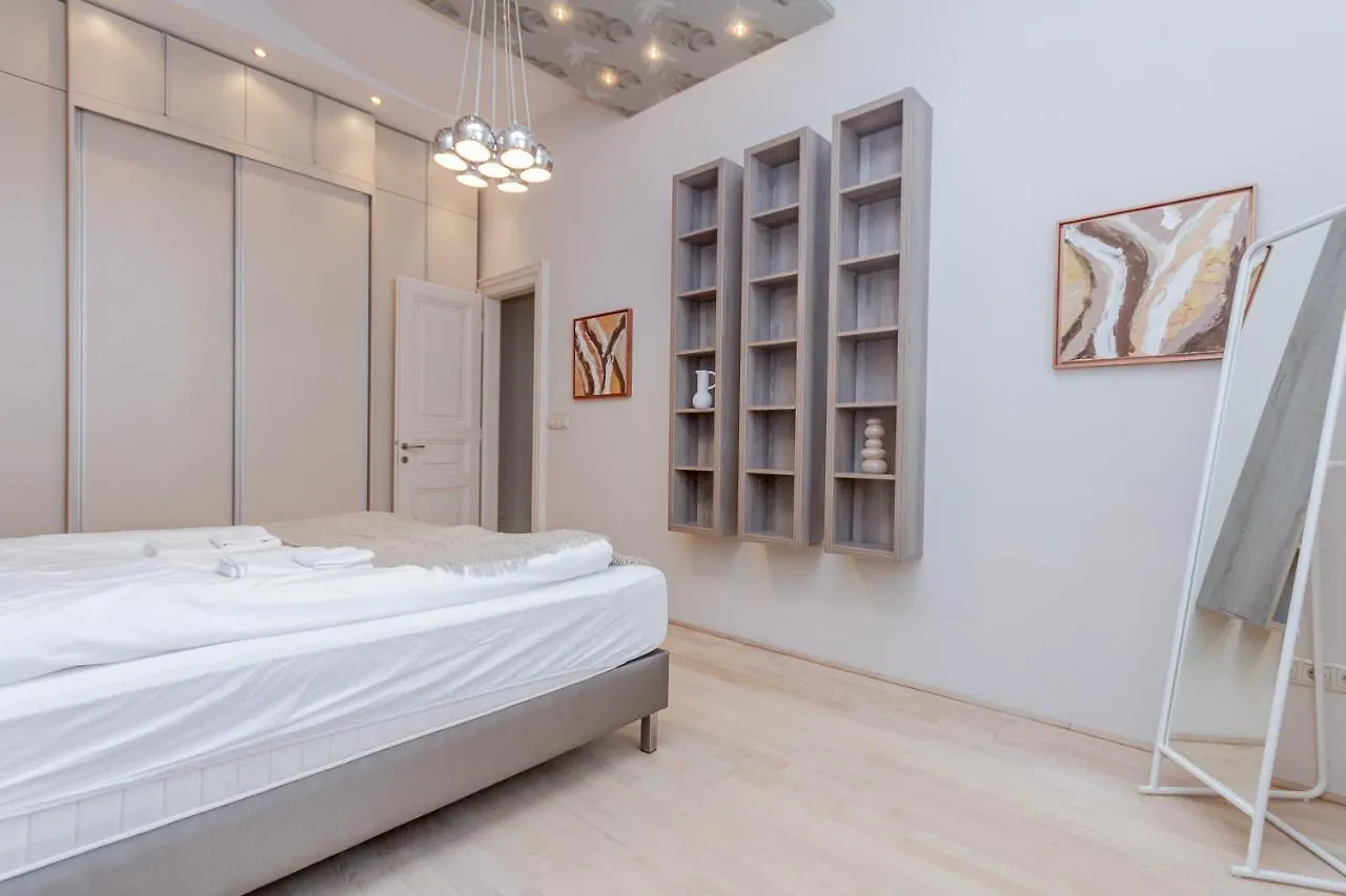 Andrassy Str. Luxury Apartment Budapest Hungría